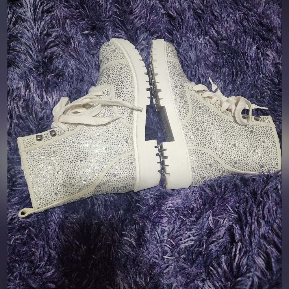 Jessica Simpson casual boots